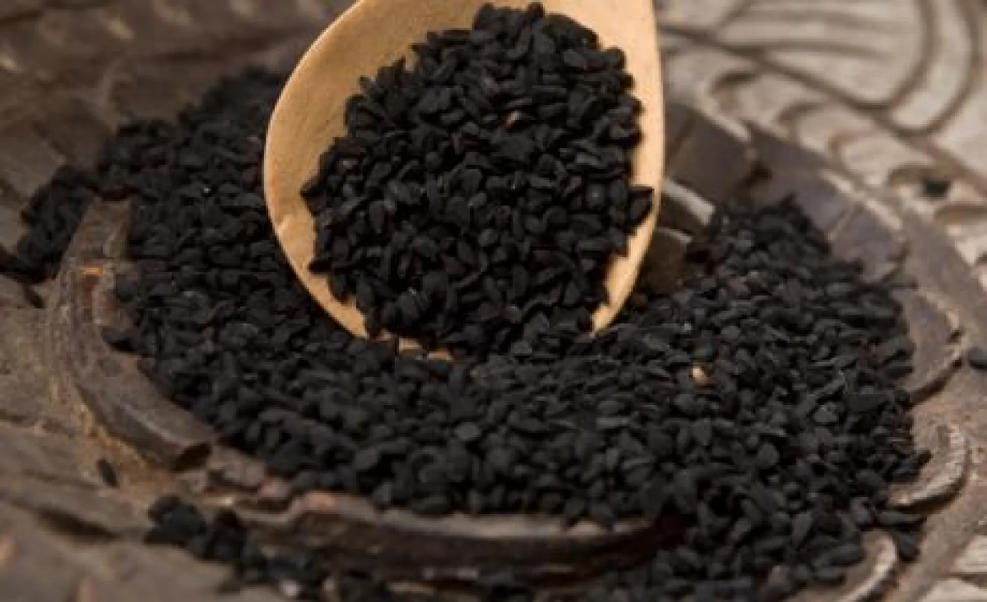 Black Seed Oil Extract Causes Oral Cancer Cells to Self-Destruct