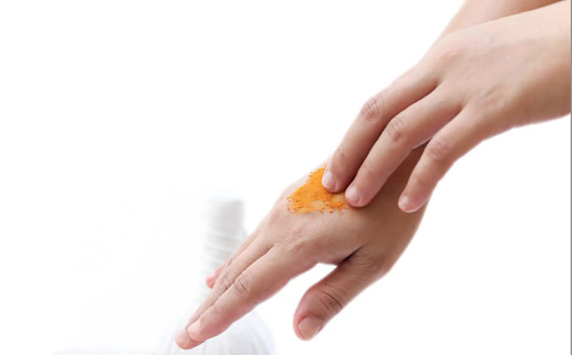 Light-Turmeric Extract Combo Treats Psoriasis Effectively