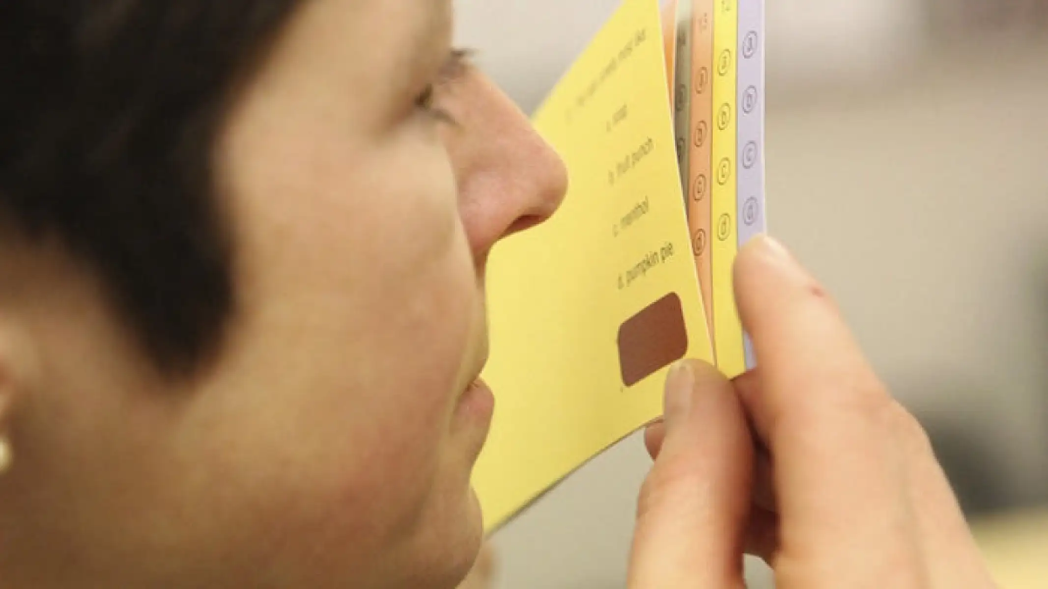 Smell Test Outperforms Brain Imaging in Predicting Dementia