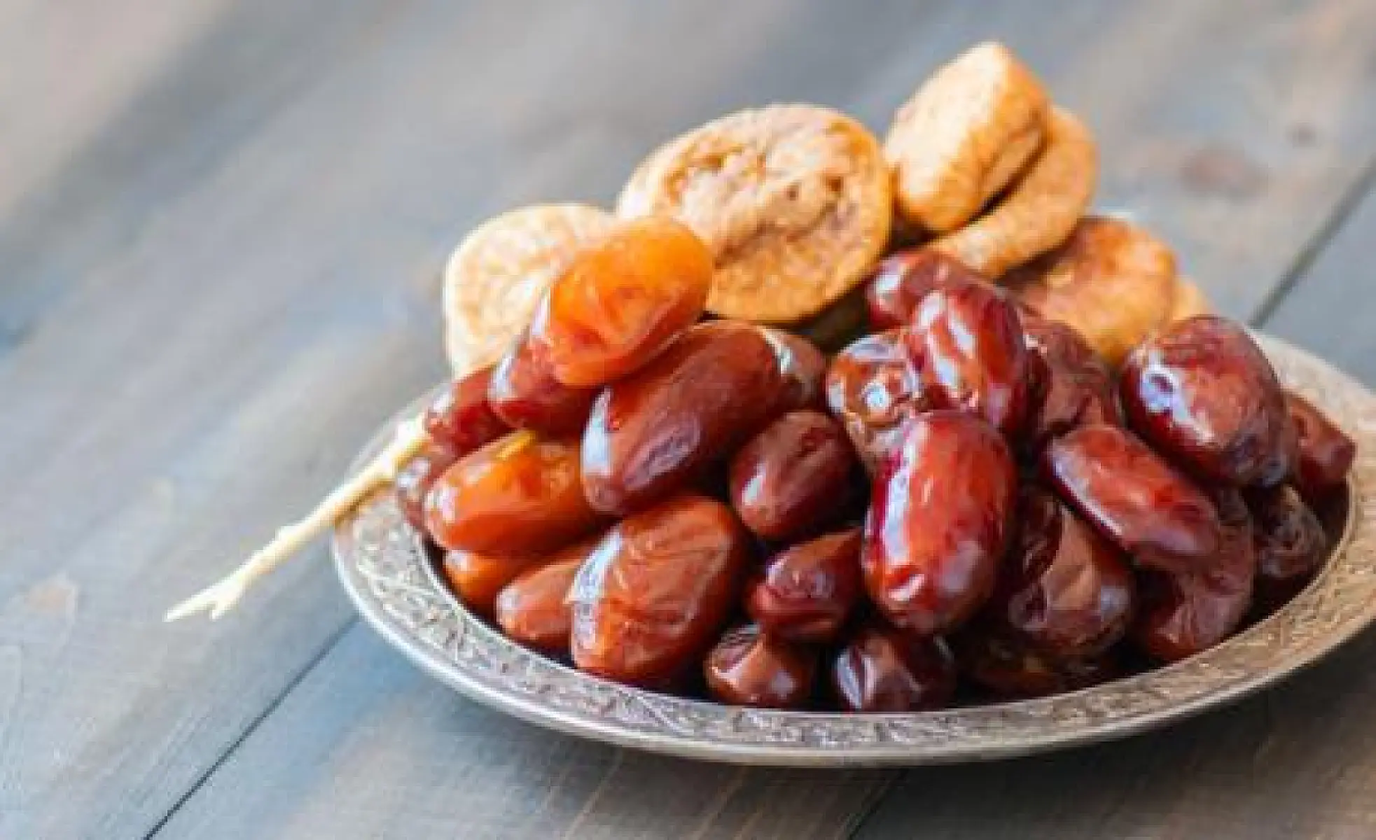 The Surprising Benefits of Dates, Figs and Prunes