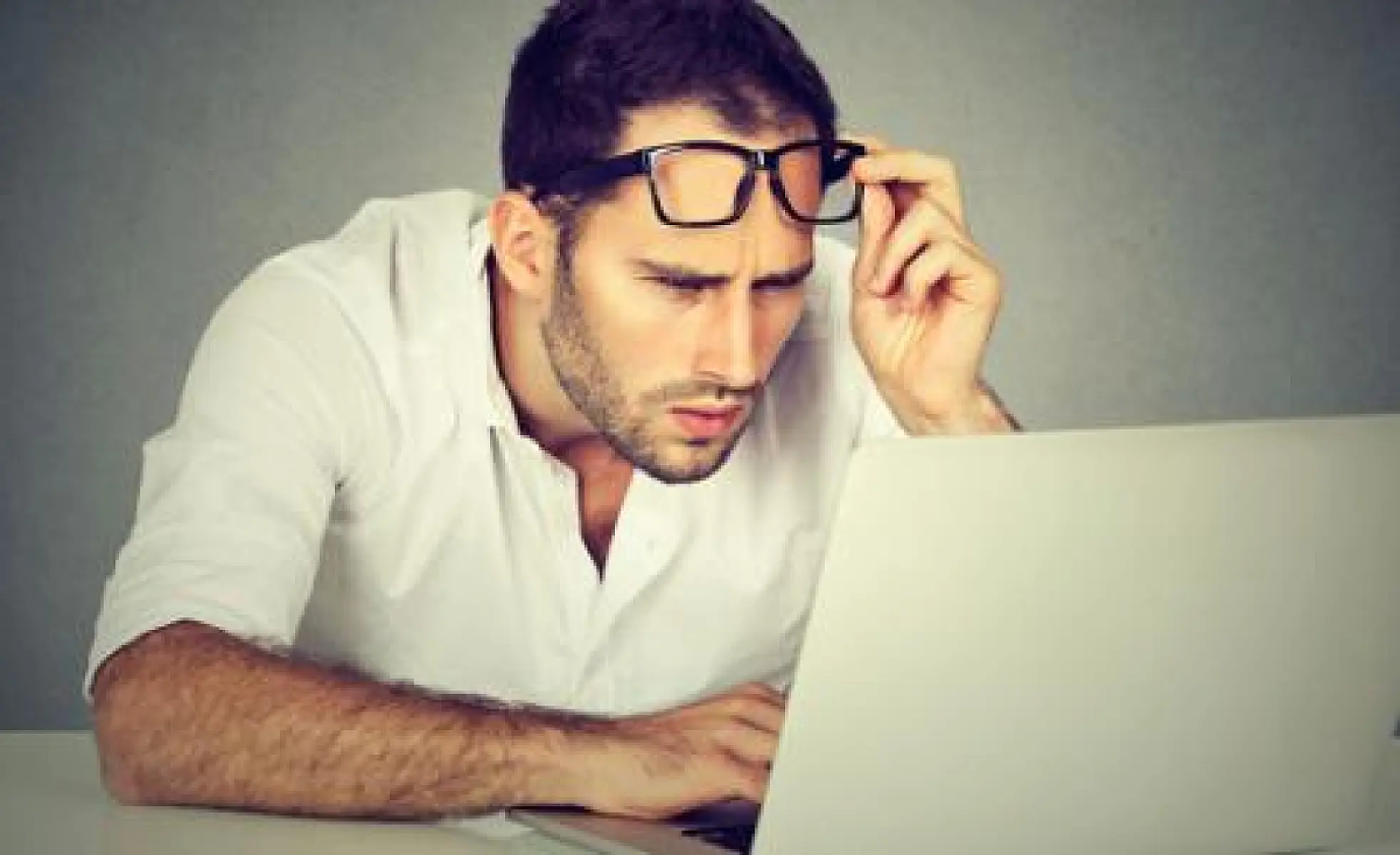 Research Shows Digital Devices Are Destroying Our Eyes