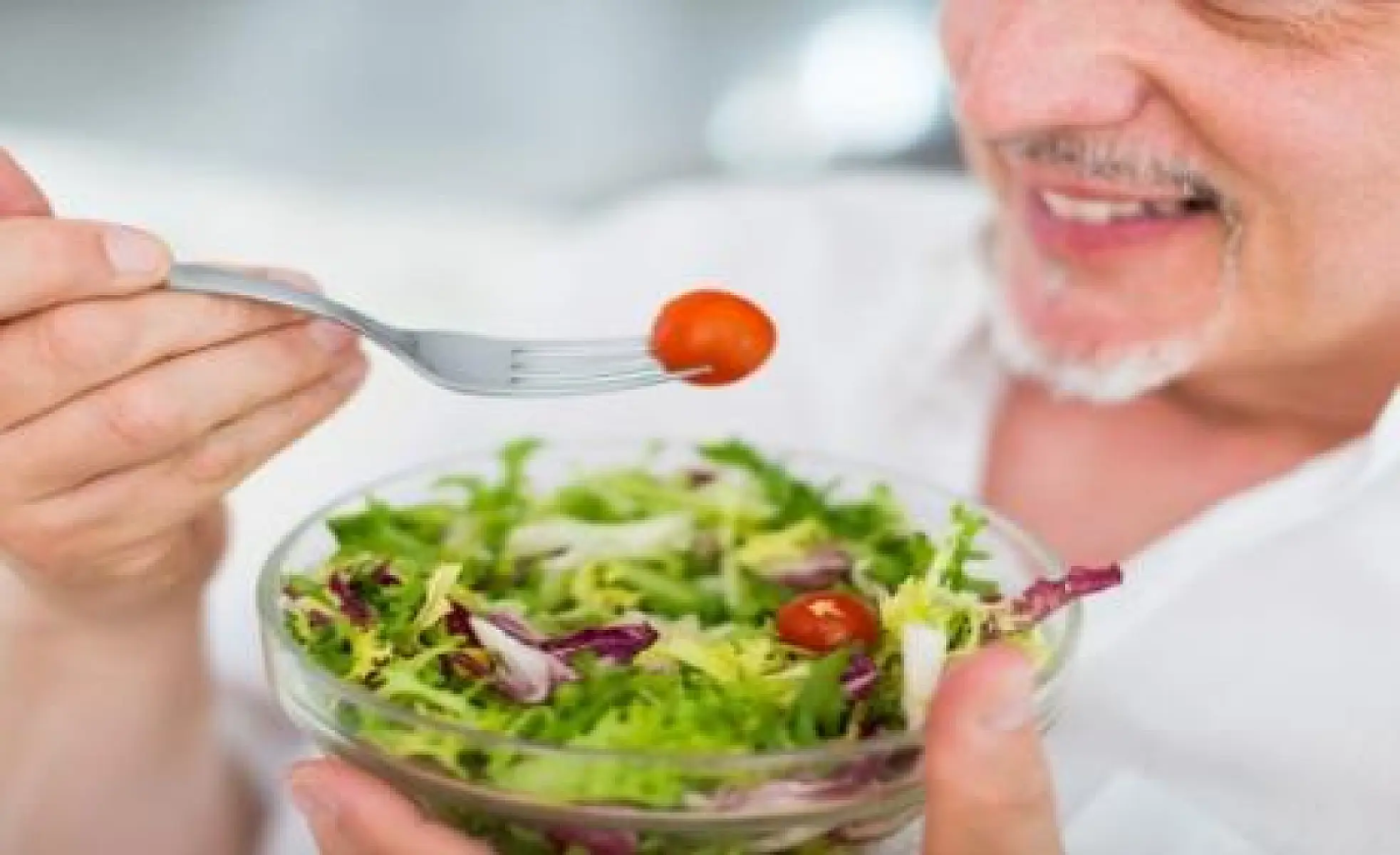 One Serving of Greens Daily Slows Brain Aging by Over a Decade
