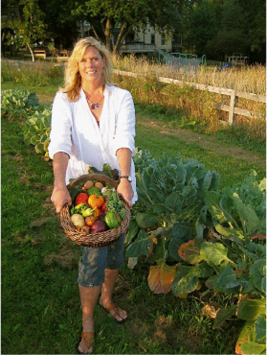 Food as Medicine Model: Cultivating Health at NuGenesis Farm