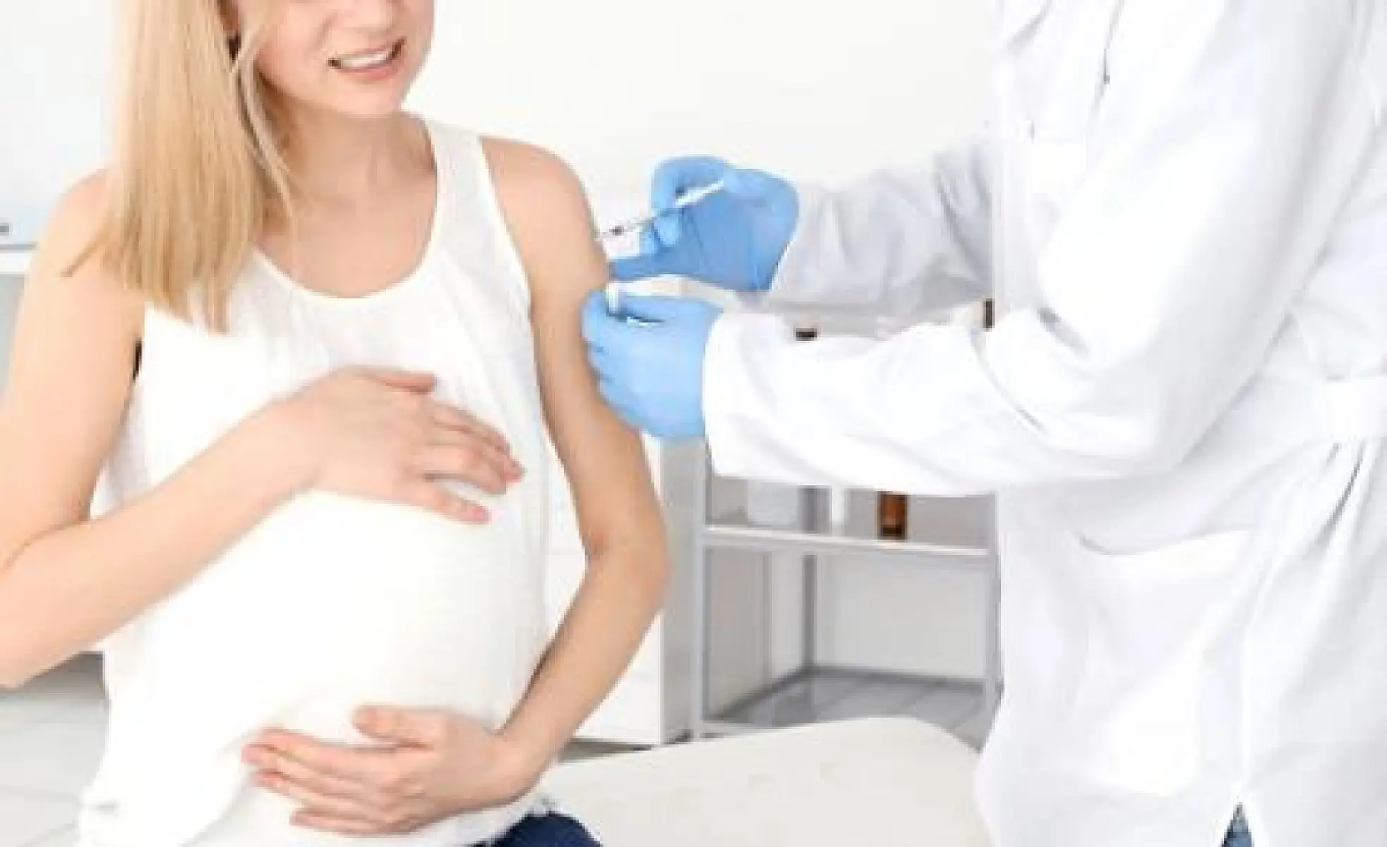 OB/GYN Docs in U.S. Want COVID-19 Vaccines Tested on Pregnant Women