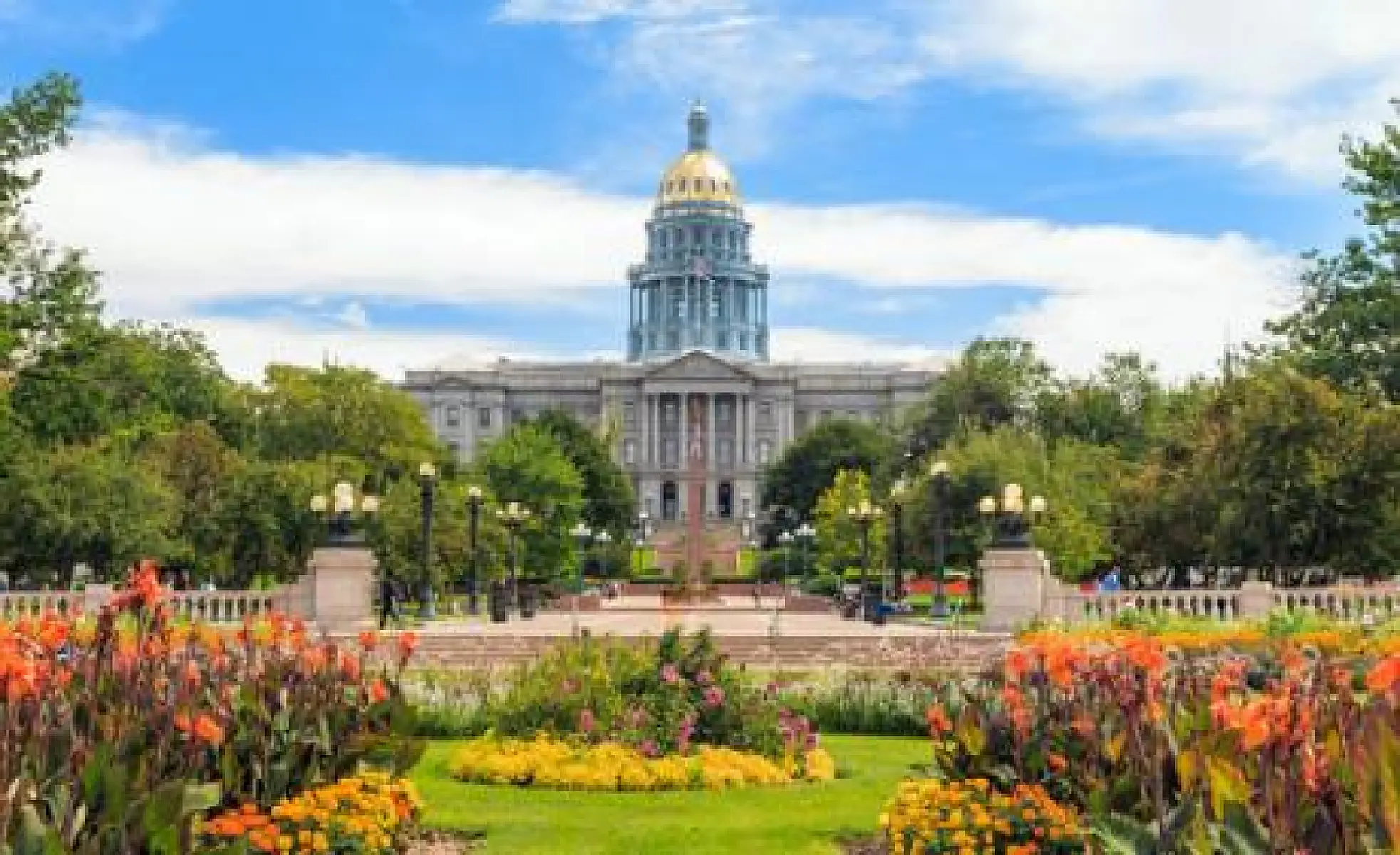 Colorado School District Superintendent Hires Lobbyists for Vaccine Tracking Bill