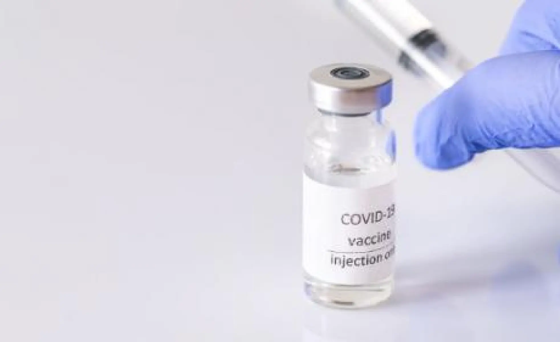FDA Investigates Allergic Reactions to Pfizer COVID Vaccine After More Healthcare Workers Hospitalized