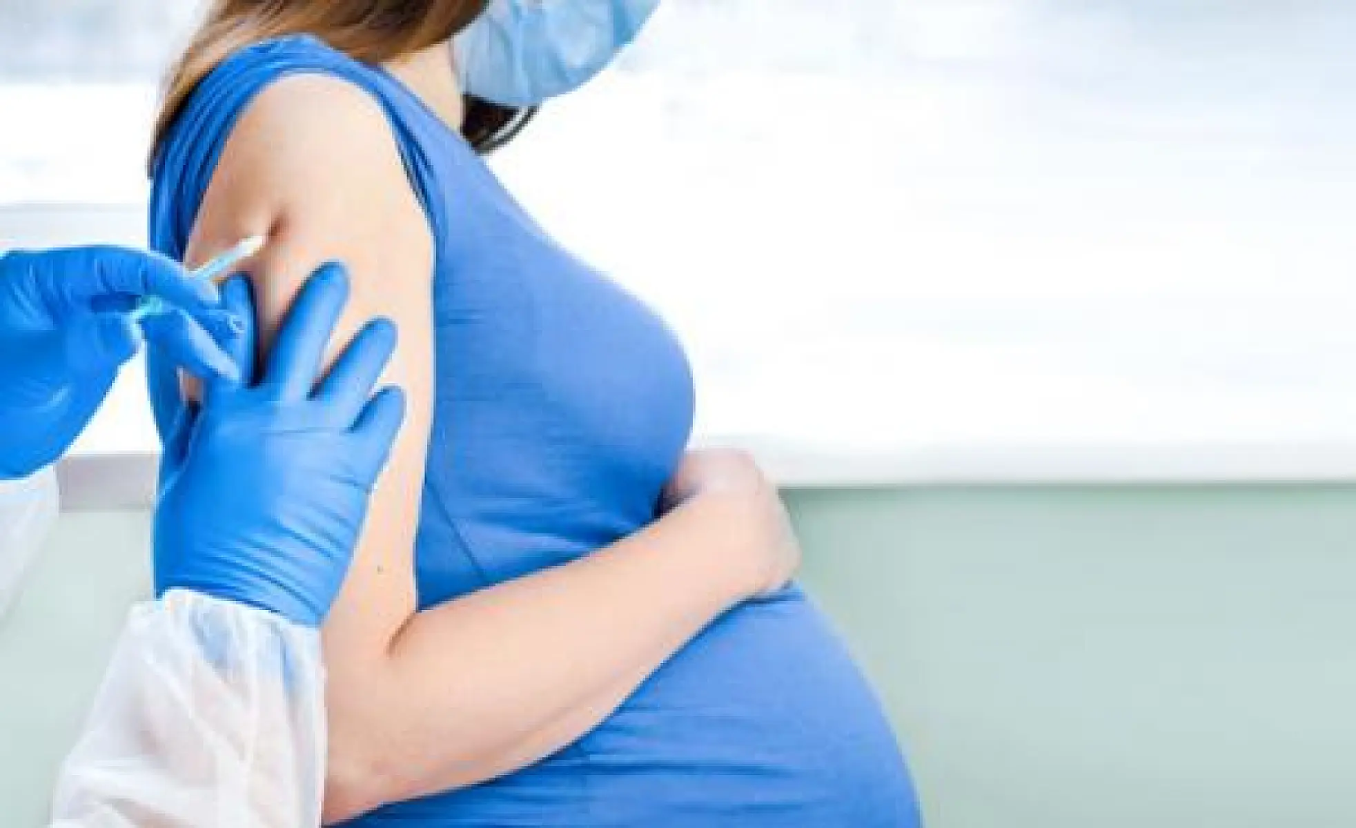 CDC Officially Recommends COVID Jab for Pregnant Women