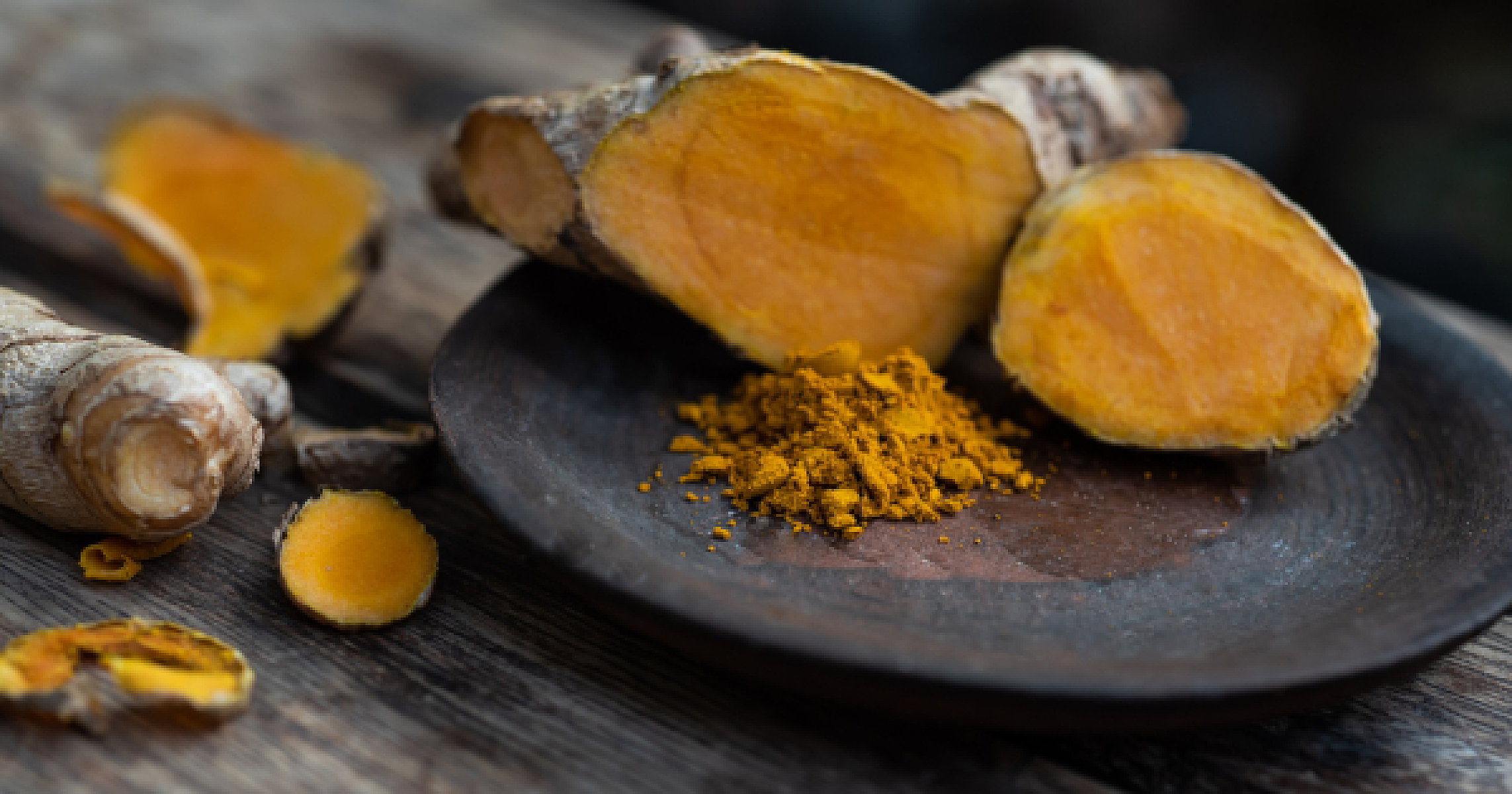 How Curcumin Targets Cancer