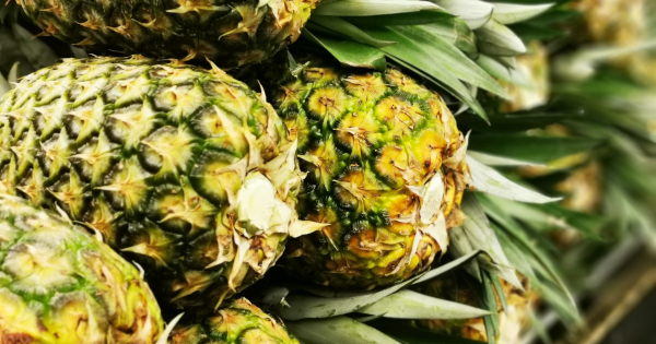 Nature's Ibuprofen: Pineapple Pill Beats Big Pharma for Pain