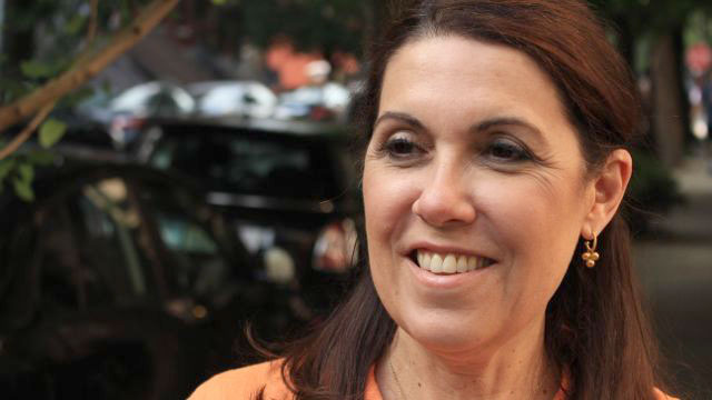 laura@lauralagano.com
