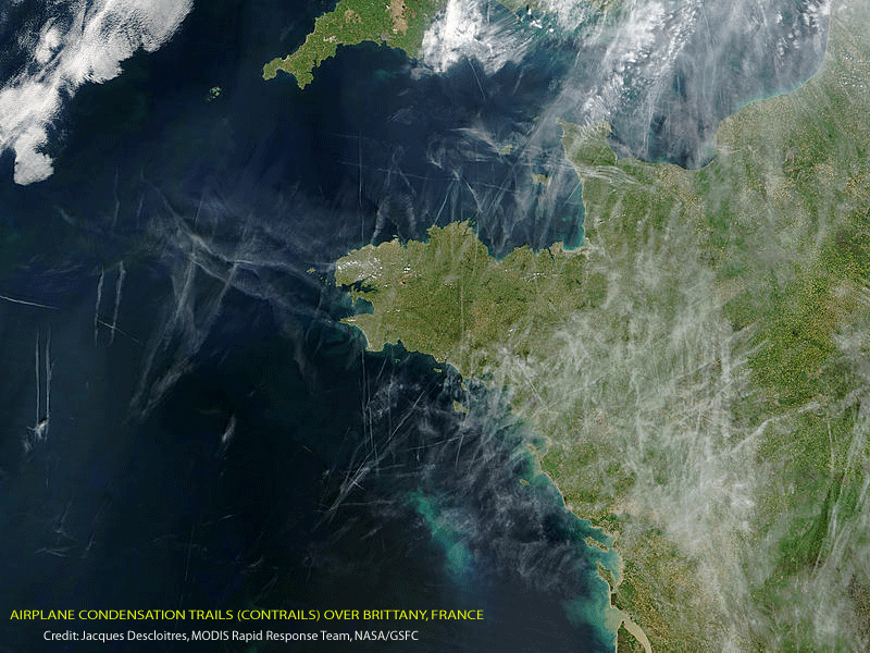Visible contrails